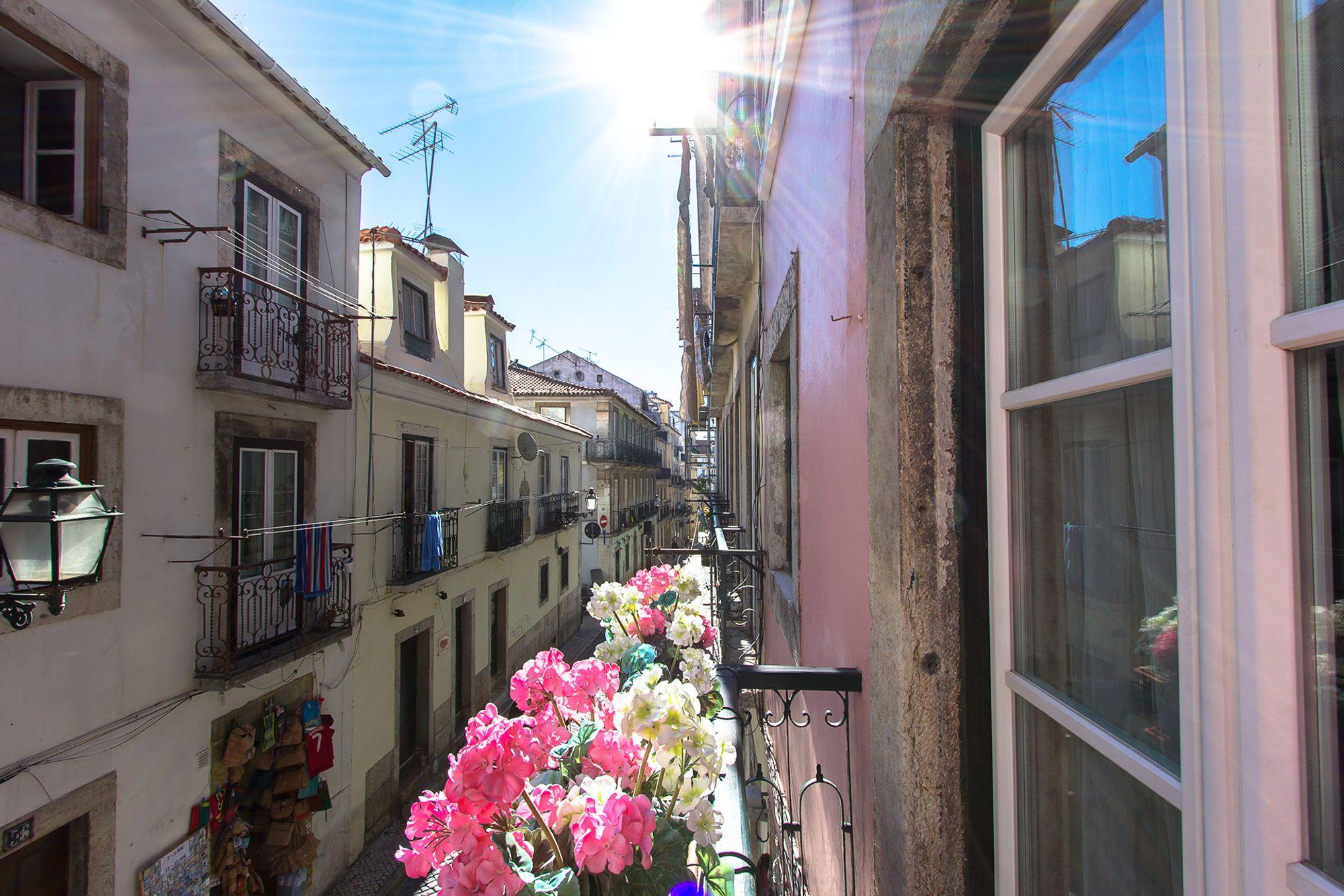 Bairro Alto Vintage By Homing Apartment Lisbon Luaran gambar